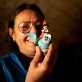 ...e soprattutto personaggi fiabeschi, tra cui spicca un piccolo Pinocchio sulla balena
